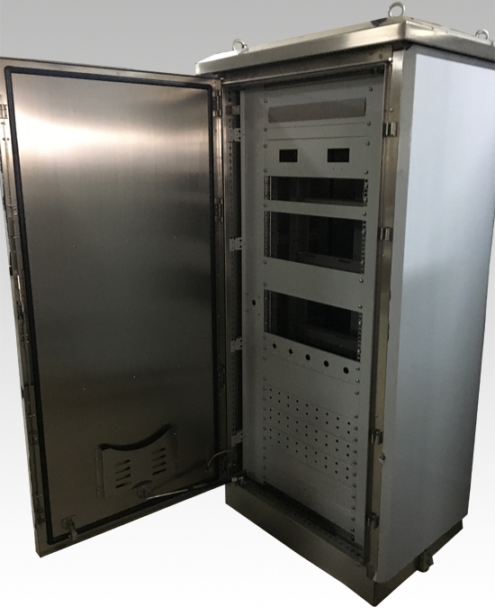 不銹鋼通訊機柜-9